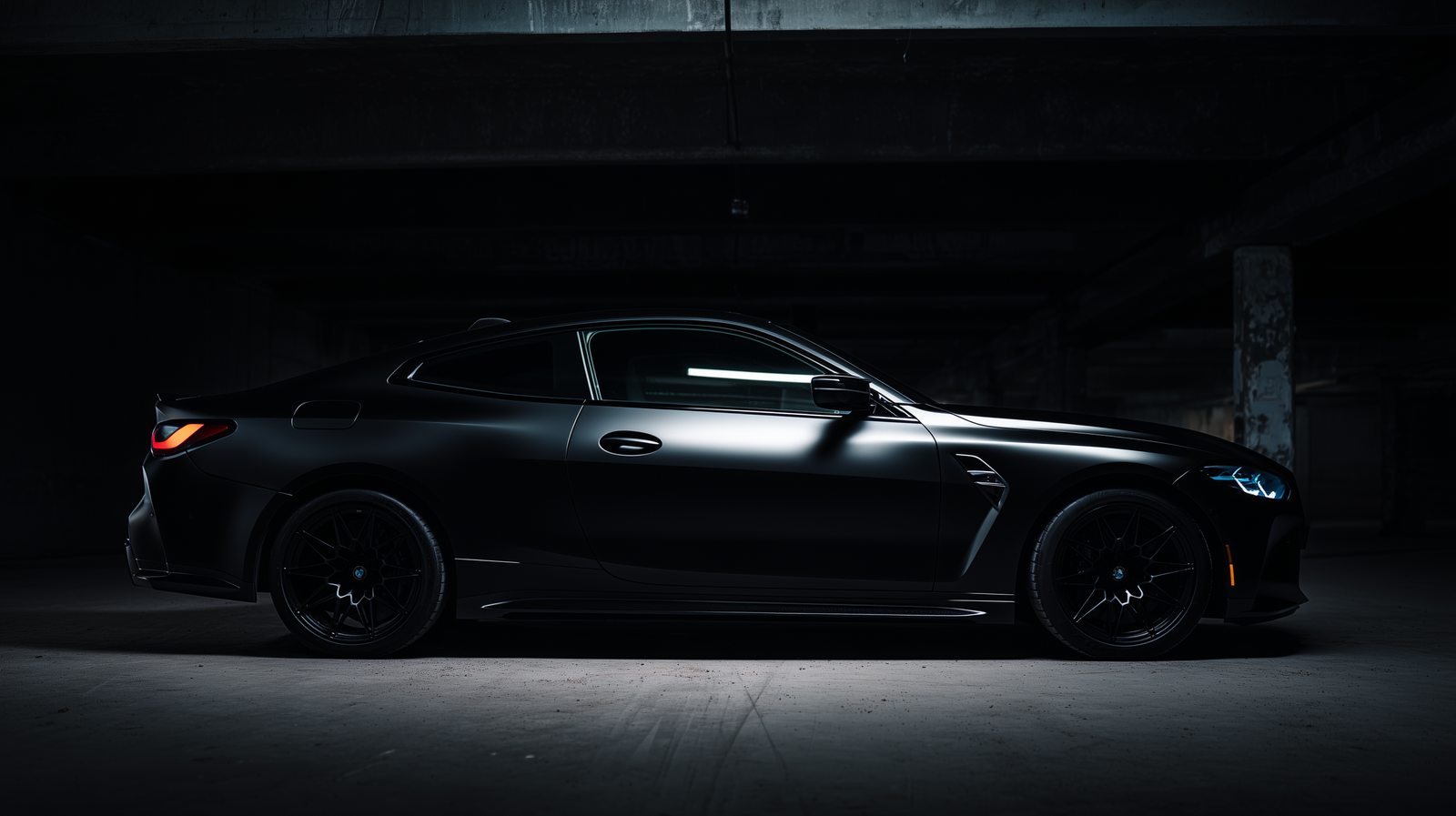 BMW M4 Competition rear view - Supercar hire Spain